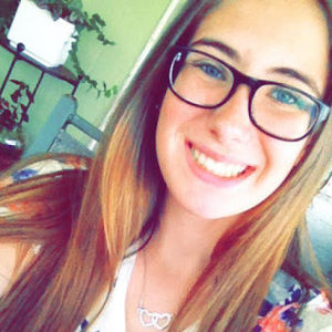 Meet your Posher, Karolyne